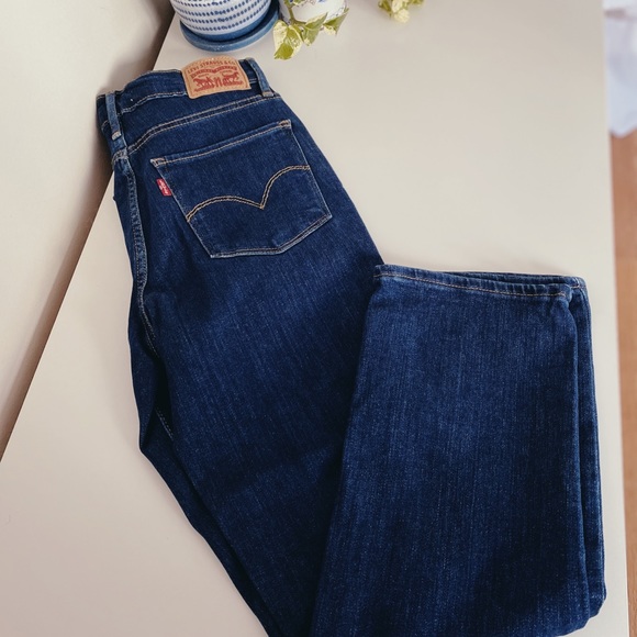 LEVIS 724 High Rise Crop Dark Wash Jeans - Picture 3 of 5